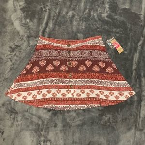 3/$20 — Print skirt